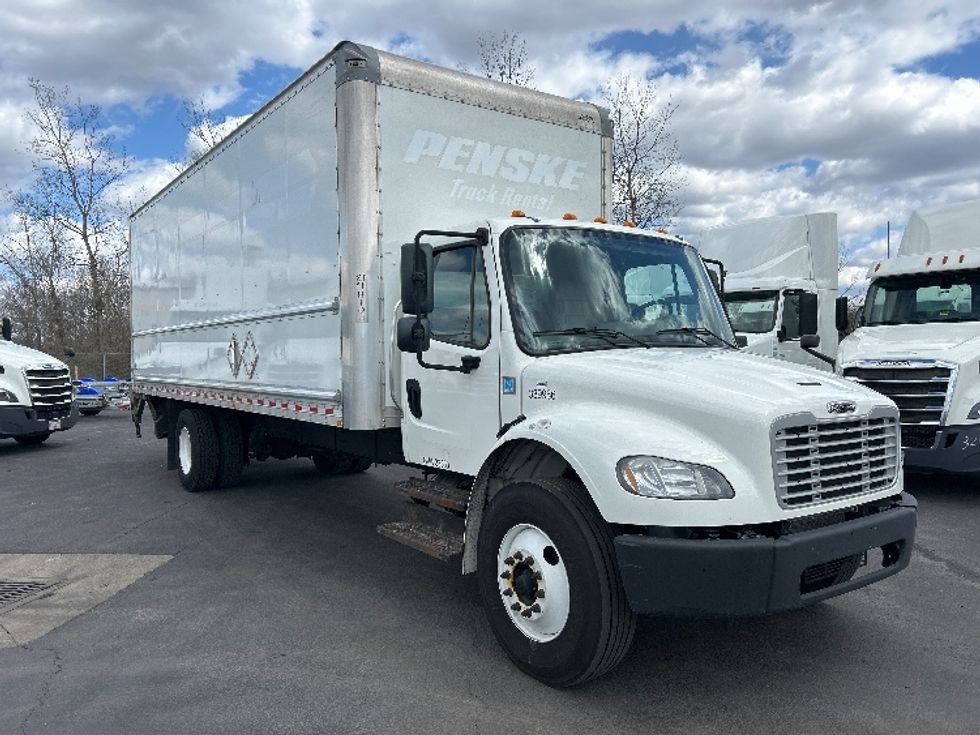 Medium Duty Box Truck-Light and Medium Duty Trucks-Freightliner-2020-M2-Obetz-OH-221,454\n\t\tmiles-$ 44,500 - Image 1