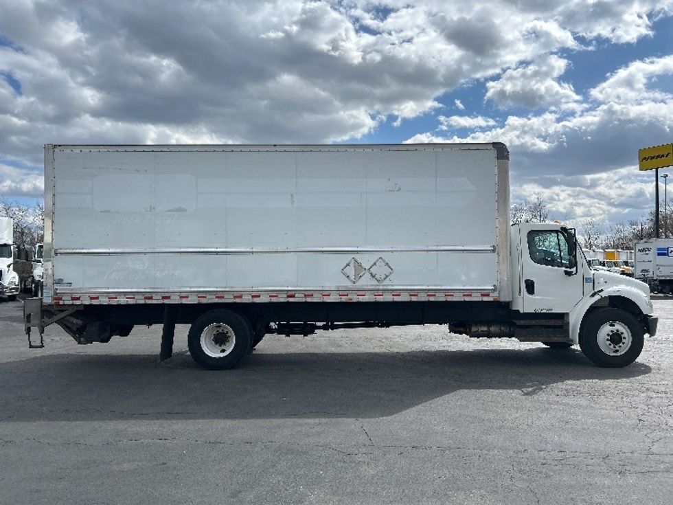 Medium Duty Box Truck-Light and Medium Duty Trucks-Freightliner-2020-M2-Obetz-OH-221,454\n\t\tmiles-$ 44,500 - Image 15