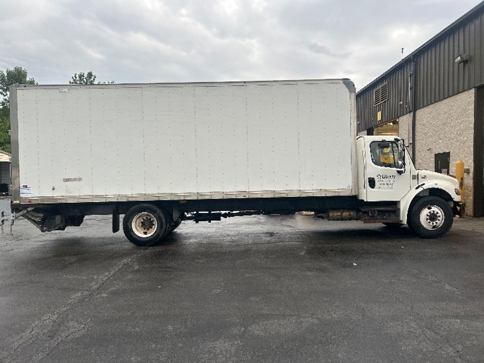 Medium Duty Box Truck-Light and Medium Duty Trucks-Freightliner-2020-M2-Obetz-OH-245,301\n\t\tmiles-$ 45,250 - Image 15