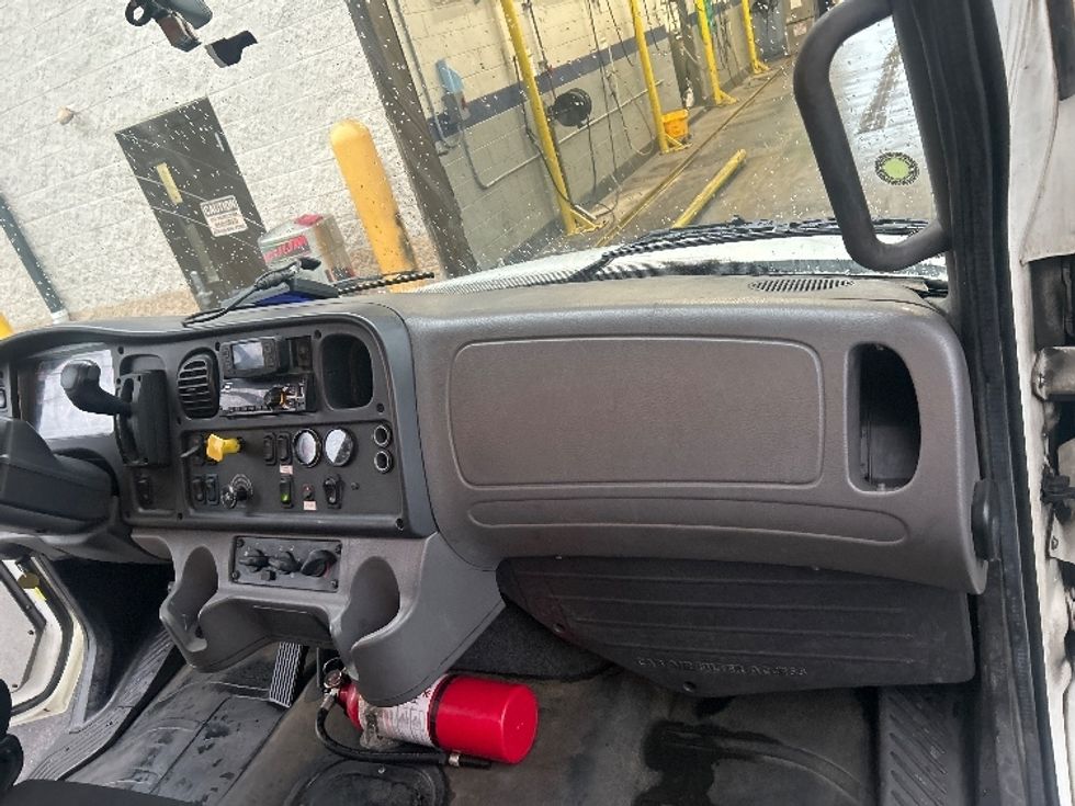 Medium Duty Box Truck-Light and Medium Duty Trucks-Freightliner-2020-M2-Obetz-OH-245,301\n\t\tmiles-$ 45,250 - Image 21