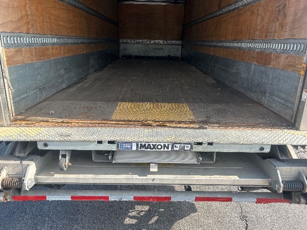 Medium Duty Box Truck-Light and Medium Duty Trucks-Freightliner-2020-M2-Obetz-OH-259,870\n\t\tmiles-$ 29,000 - Image 10