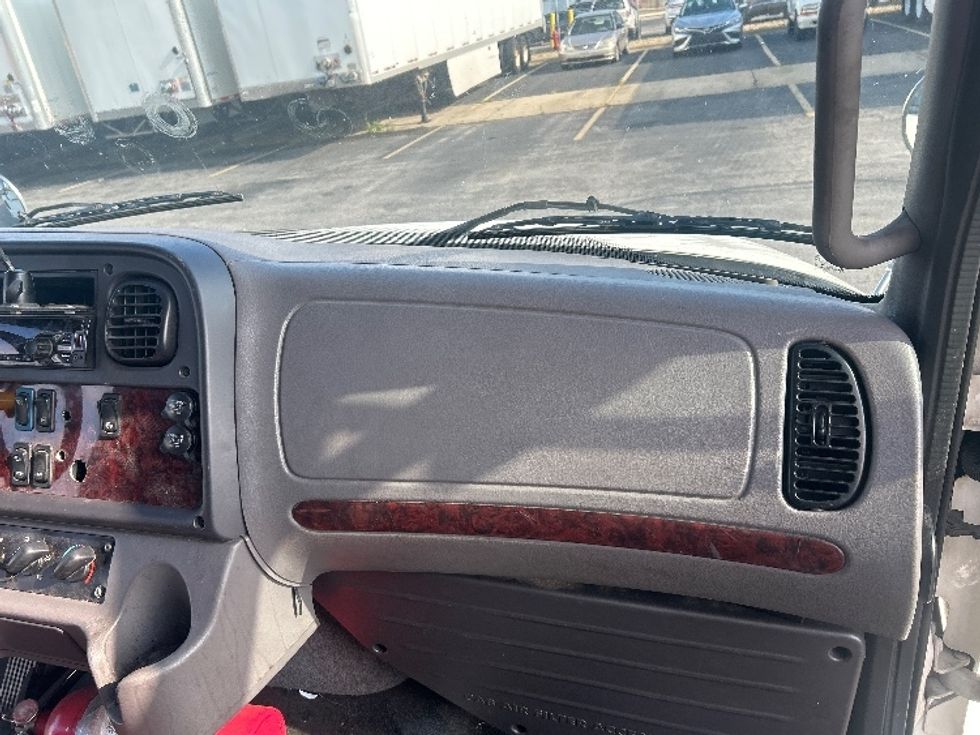 Medium Duty Box Truck-Light and Medium Duty Trucks-Freightliner-2020-M2-Obetz-OH-259,870\n\t\tmiles-$ 29,000 - Image 20