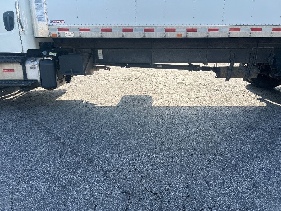 Medium Duty Box Truck-Light and Medium Duty Trucks-Freightliner-2020-M2-Obetz-OH-259,870\n\t\tmiles-$ 29,000 - Image 5