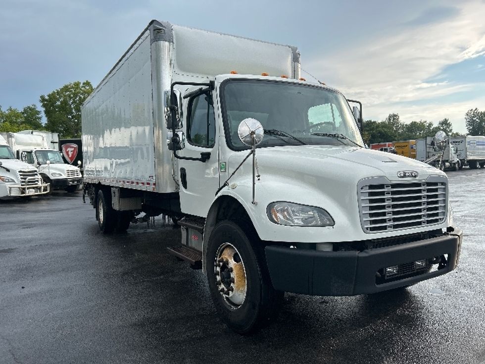 Medium Duty Box Truck-Light and Medium Duty Trucks-Freightliner-2020-M2-Obetz-OH-317,550\n\t\tmiles-$ 23,500 - Image 1
