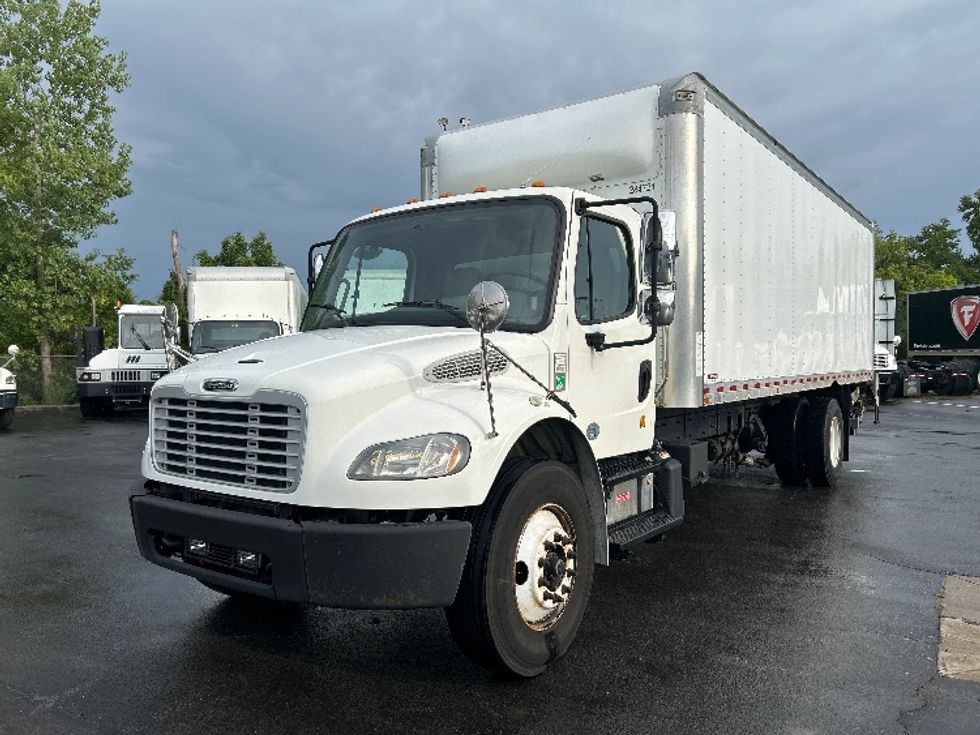 Medium Duty Box Truck-Light and Medium Duty Trucks-Freightliner-2020-M2-Obetz-OH-317,550\n\t\tmiles-$ 23,500 - Image 3