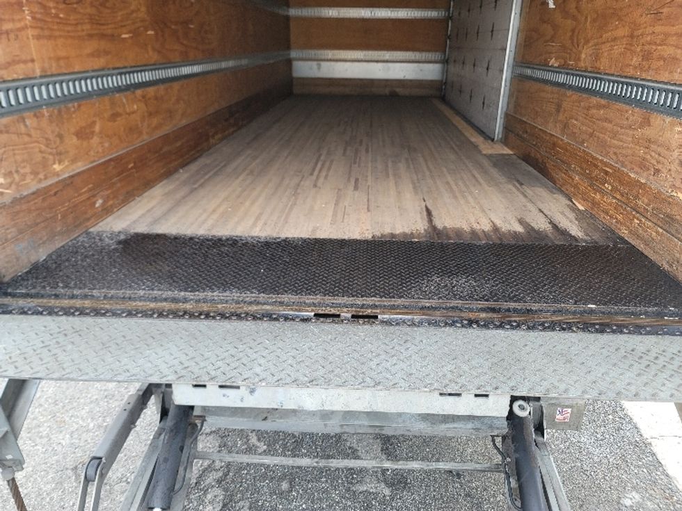 Medium Duty Box Truck-Light and Medium Duty Trucks-Freightliner-2020-M2-Ocala-FL-244,609\n\t\tmiles-$ 43,250 - Image 10