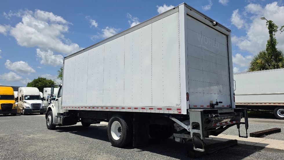 Medium Duty Box Truck-Light and Medium Duty Trucks-Freightliner-2020-M2-Ocala-FL-244,609\n\t\tmiles-$ 43,250 - Image 6