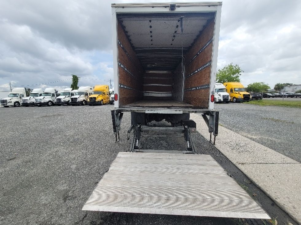 Medium Duty Box Truck-Light and Medium Duty Trucks-Freightliner-2020-M2-Ocala-FL-244,609\n\t\tmiles-$ 43,250 - Image 9