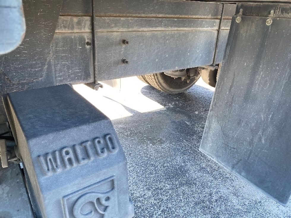 Medium Duty Box Truck-Light and Medium Duty Trucks-Freightliner-2020-M2-Ocala-FL-257,290\n\t\tmiles-$ 42,250 - Image 14
