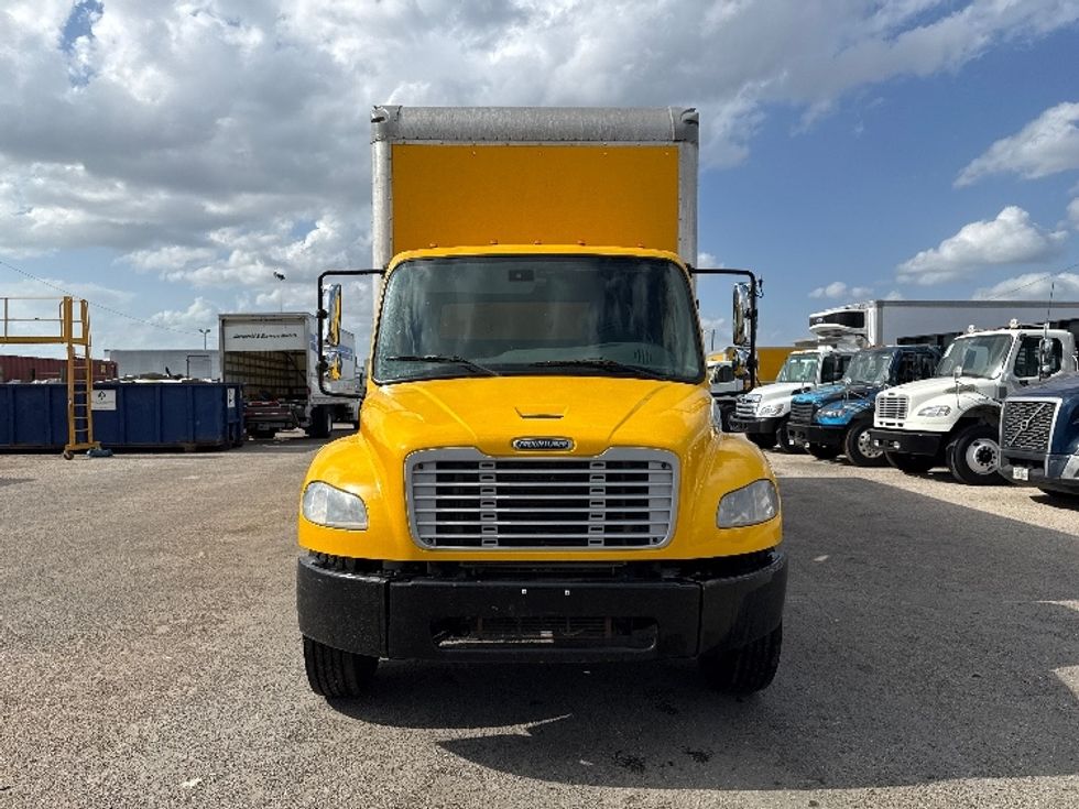 Medium Duty Box Truck-Light and Medium Duty Trucks-Freightliner-2020-M2-Odessa-TX-226,599\n\t\tmiles-$ 38,000 - Image 2