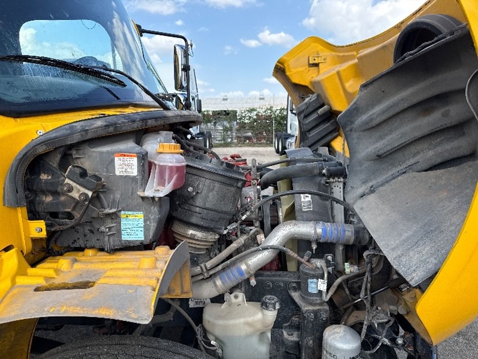 Medium Duty Box Truck-Light and Medium Duty Trucks-Freightliner-2020-M2-Odessa-TX-226,599\n\t\tmiles-$ 38,000 - Image 23