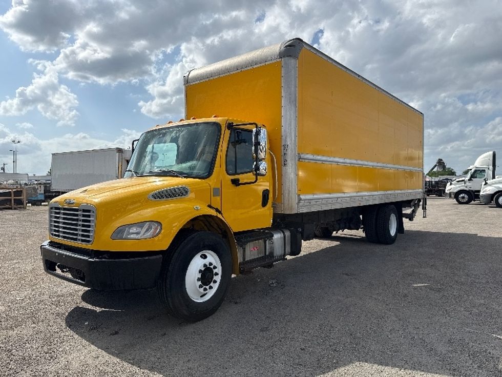 Medium Duty Box Truck-Light and Medium Duty Trucks-Freightliner-2020-M2-Odessa-TX-226,599\n\t\tmiles-$ 38,000 - Image 3