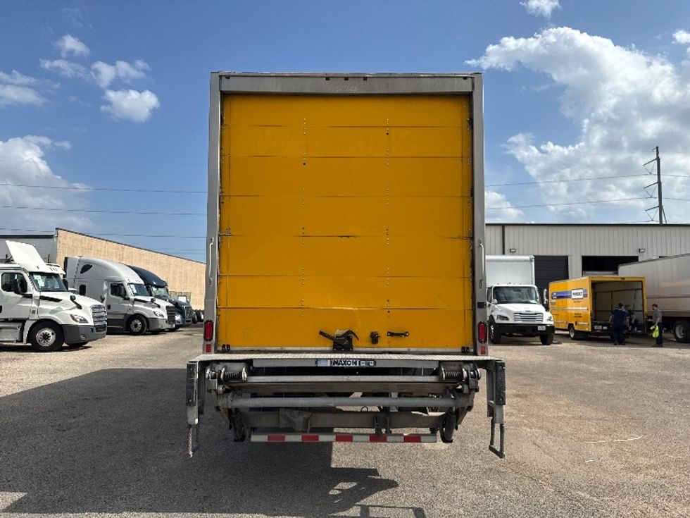 Medium Duty Box Truck-Light and Medium Duty Trucks-Freightliner-2020-M2-Odessa-TX-226,599\n\t\tmiles-$ 38,000 - Image 7