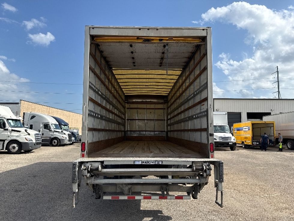 Medium Duty Box Truck-Light and Medium Duty Trucks-Freightliner-2020-M2-Odessa-TX-226,599\n\t\tmiles-$ 38,000 - Image 8