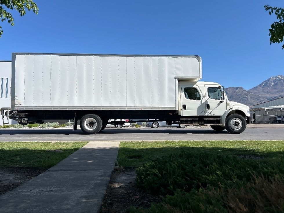 Medium Duty Box Truck-Light and Medium Duty Trucks-Freightliner-2020-M2-Ogden-UT-130,861\n\t\tmiles-$ 61,250 - Image 15