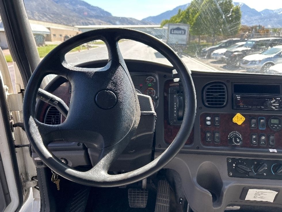 Medium Duty Box Truck-Light and Medium Duty Trucks-Freightliner-2020-M2-Ogden-UT-130,861\n\t\tmiles-$ 61,250 - Image 18