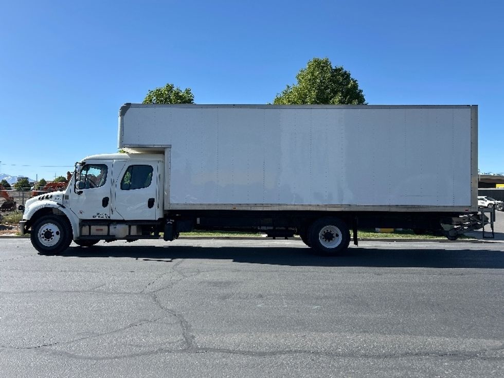 Medium Duty Box Truck-Light and Medium Duty Trucks-Freightliner-2020-M2-Ogden-UT-130,861\n\t\tmiles-$ 61,250 - Image 4