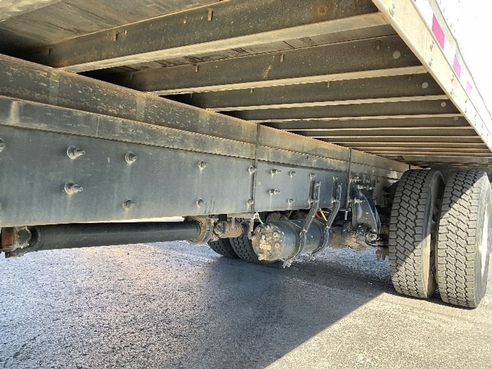 Medium Duty Box Truck-Light and Medium Duty Trucks-Freightliner-2020-M2-Oklahoma City-OK-118,959\n\t\tmiles-$ 62,750 - Image 5