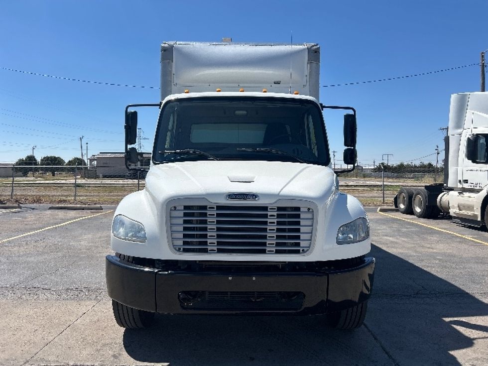 Medium Duty Box Truck-Light and Medium Duty Trucks-Freightliner-2020-M2-Oklahoma City-OK-167,358\n\t\tmiles-$ 61,000 - Image 2