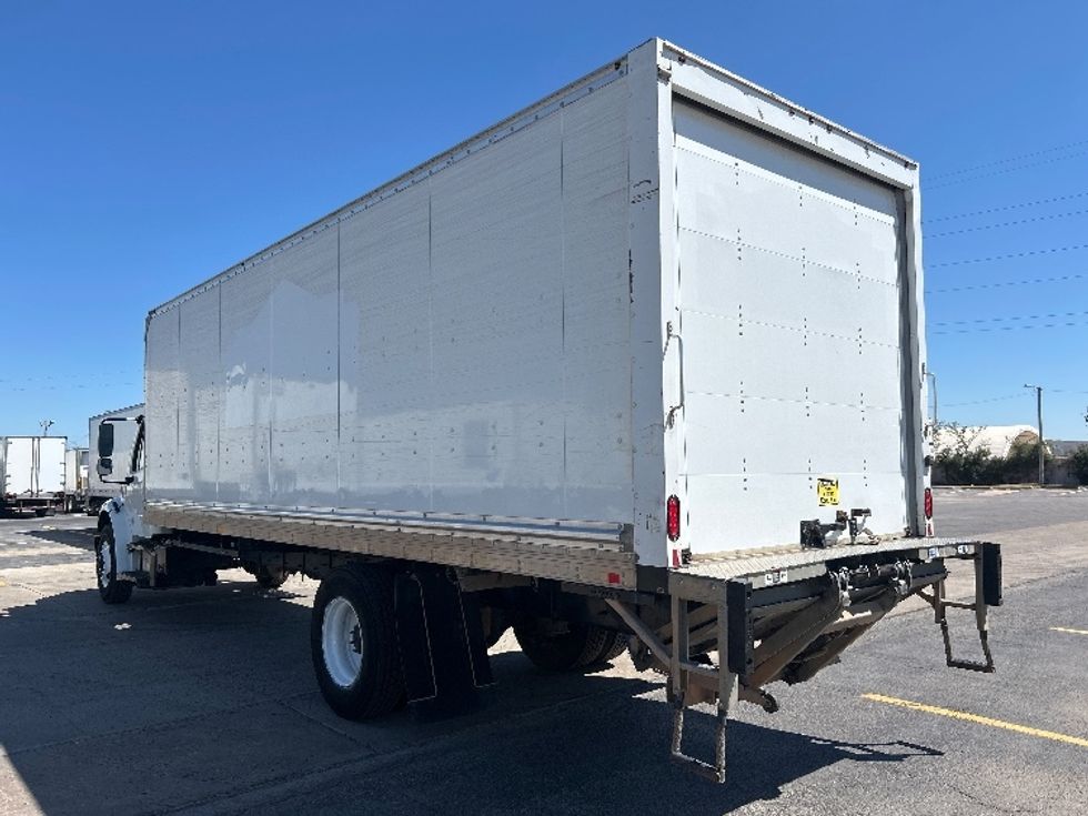 Medium Duty Box Truck-Light and Medium Duty Trucks-Freightliner-2020-M2-Oklahoma City-OK-167,358\n\t\tmiles-$ 61,000 - Image 6
