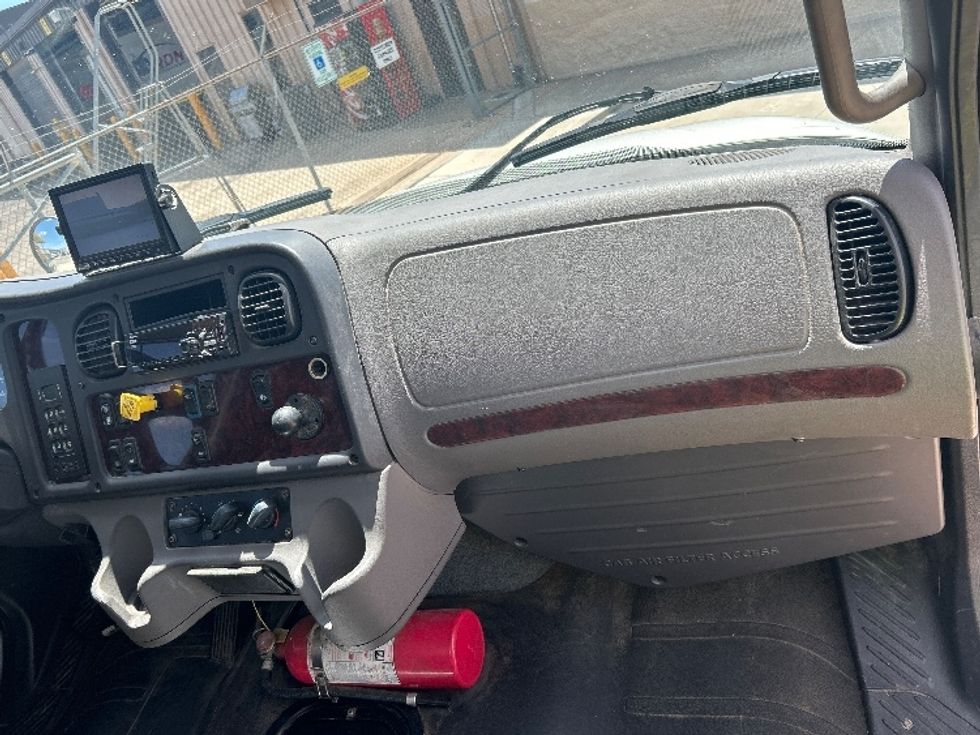 Medium Duty Box Truck-Light and Medium Duty Trucks-Freightliner-2020-M2-Oklahoma City-OK-175,670\n\t\tmiles-$ 54,250 - Image 21
