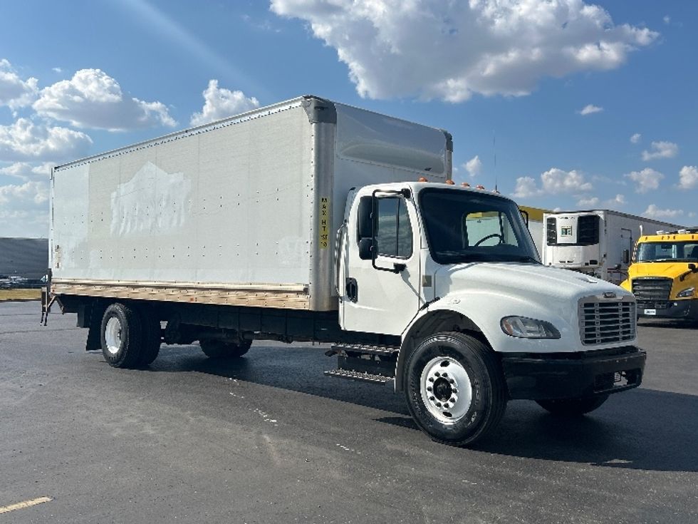Medium Duty Box Truck-Light and Medium Duty Trucks-Freightliner-2020-M2-Oklahoma City-OK-188,590\n\t\tmiles-$ 57,000 - Image 1