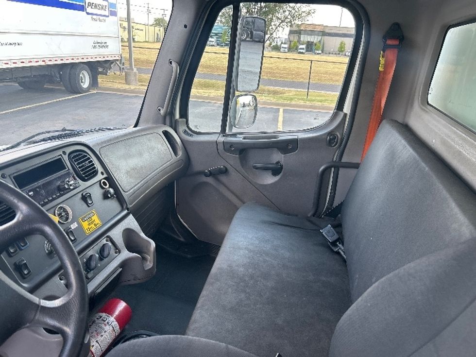 Medium Duty Box Truck-Light and Medium Duty Trucks-Freightliner-2020-M2-Oklahoma City-OK-188,590\n\t\tmiles-$ 57,000 - Image 19