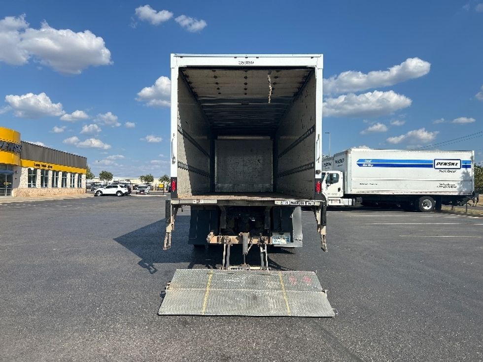Medium Duty Box Truck-Light and Medium Duty Trucks-Freightliner-2020-M2-Oklahoma City-OK-188,590\n\t\tmiles-$ 57,000 - Image 9