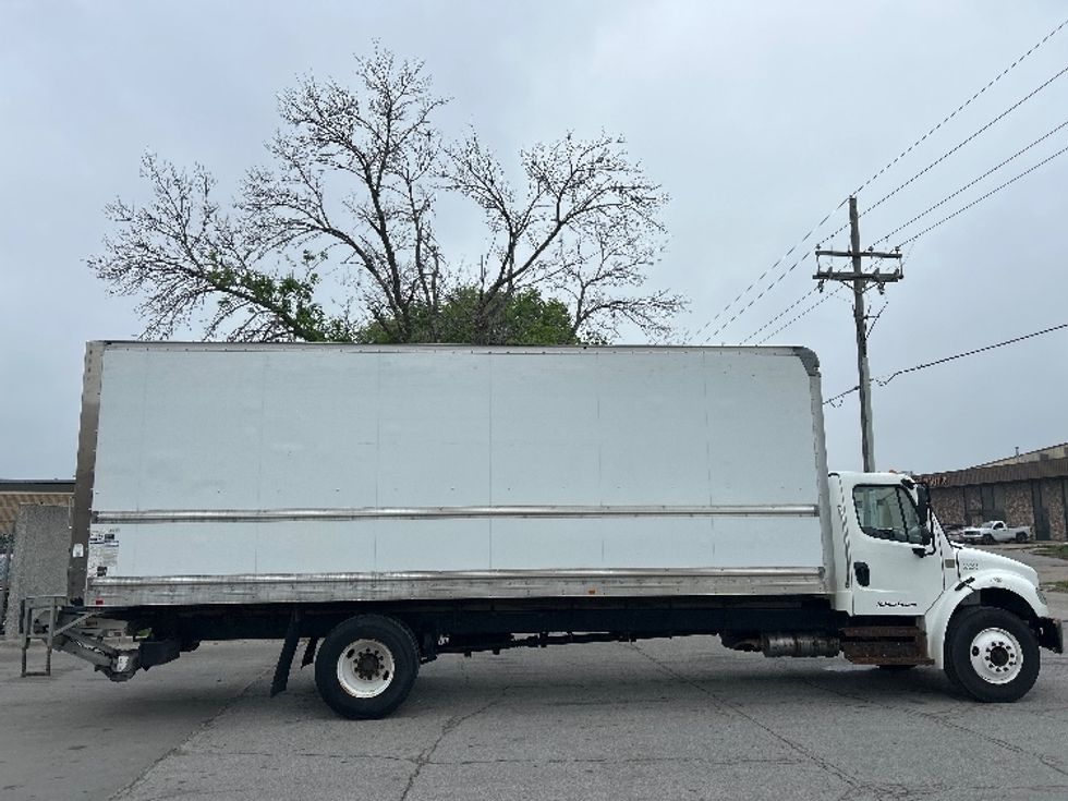 Medium Duty Box Truck-Light and Medium Duty Trucks-Freightliner-2020-M2-Omaha-NE-154,498\n\t\tmiles-$ 55,000 - Image 15