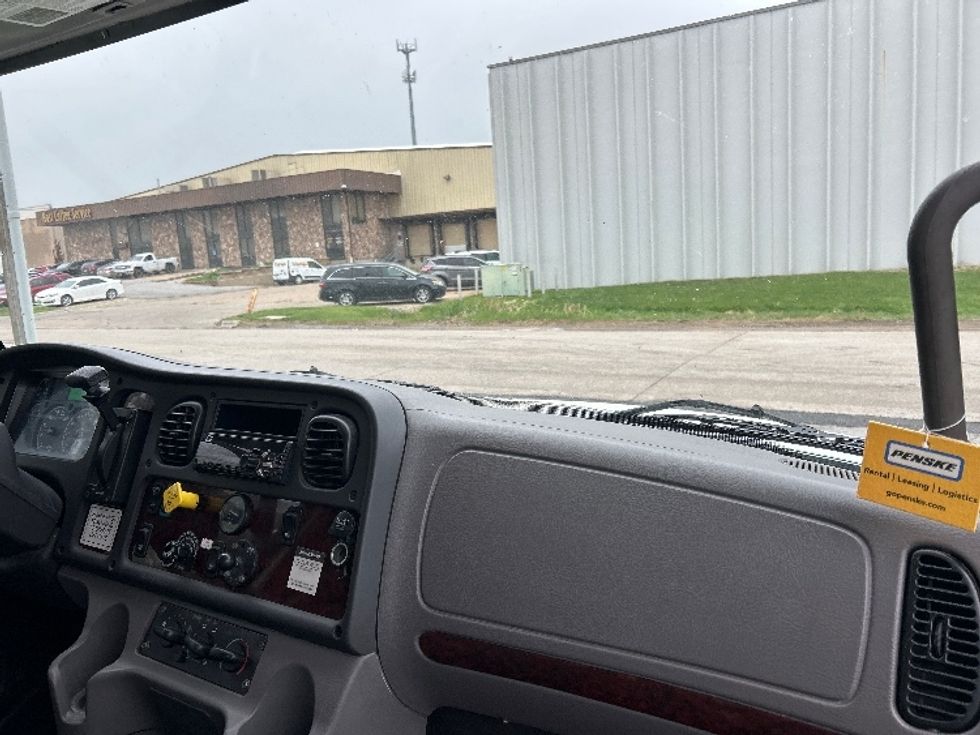 Medium Duty Box Truck-Light and Medium Duty Trucks-Freightliner-2020-M2-Omaha-NE-154,498\n\t\tmiles-$ 55,000 - Image 21