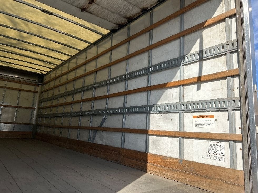 Medium Duty Box Truck-Light and Medium Duty Trucks-Freightliner-2020-M2-Omaha-NE-239,119\n\t\tmiles-$ 44,250 - Image 11