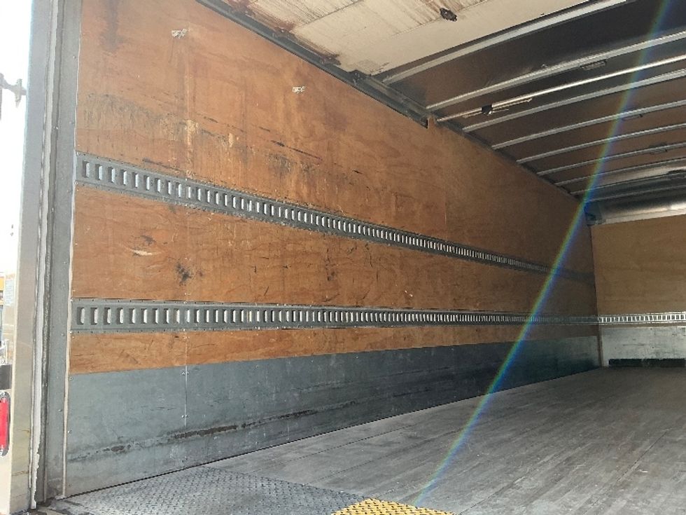 Medium Duty Box Truck-Light and Medium Duty Trucks-Freightliner-2020-M2-Omaha-NE-339,387\n\t\tmiles-$ 23,500 - Image 11