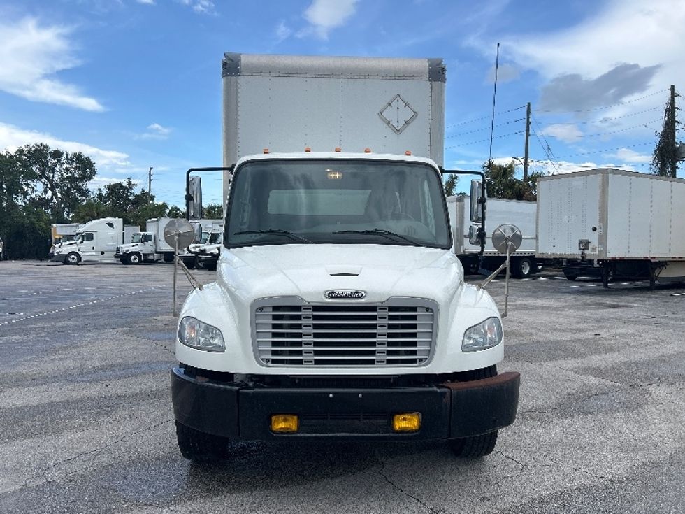 Medium Duty Box Truck-Light and Medium Duty Trucks-Freightliner-2020-M2-Orlando-FL-150,127\n\t\tmiles-$ 60,000 - Image 2