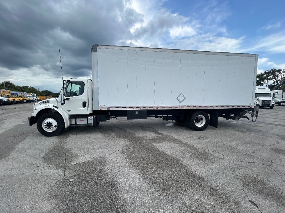 Medium Duty Box Truck-Light and Medium Duty Trucks-Freightliner-2020-M2-Orlando-FL-150,127\n\t\tmiles-$ 60,000 - Image 4