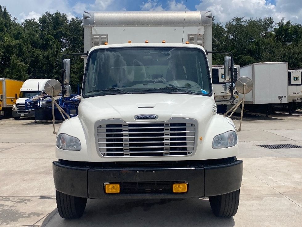 Medium Duty Box Truck-Light and Medium Duty Trucks-Freightliner-2020-M2-Orlando-FL-296,823\n\t\tmiles-$ 23,000 - Image 2