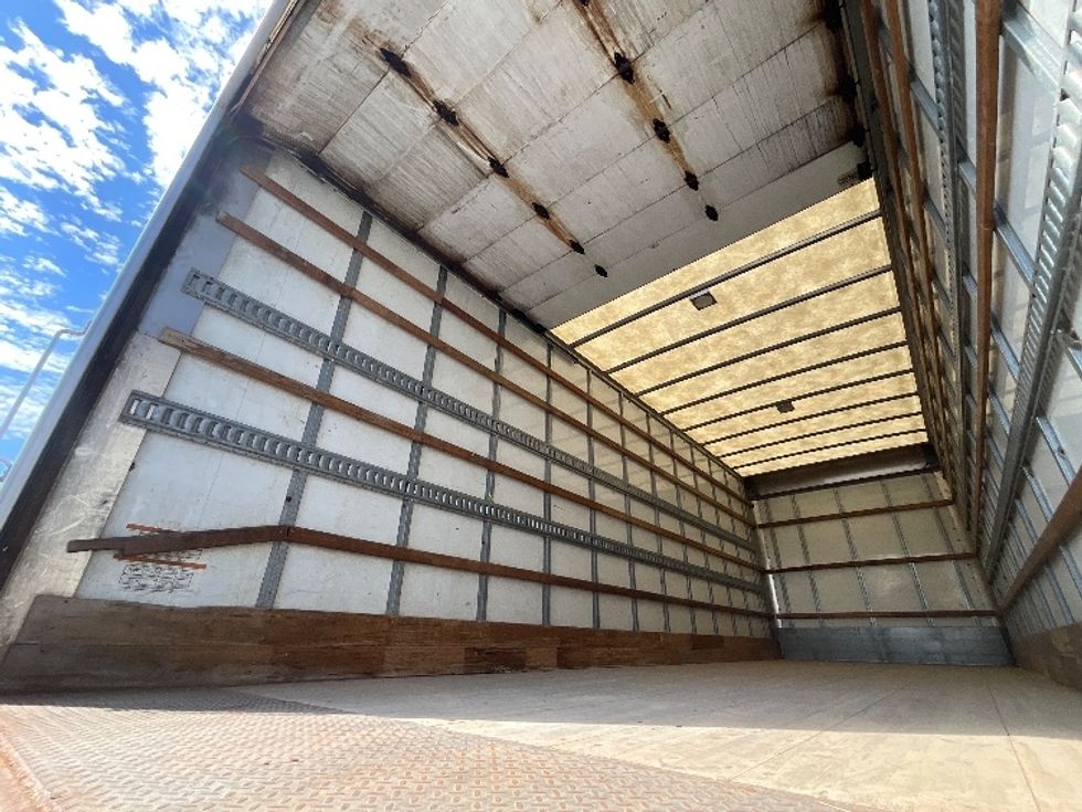 Medium Duty Box Truck-Light and Medium Duty Trucks-Freightliner-2020-M2-Ottawa-ON-234,199\n\t\tkm-$ 68,000 - Image 11