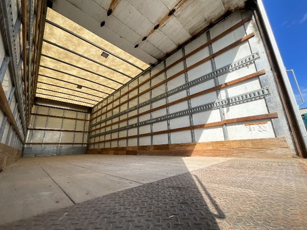 Medium Duty Box Truck-Light and Medium Duty Trucks-Freightliner-2020-M2-Ottawa-ON-234,199\n\t\tkm-$ 68,000 - Image 12
