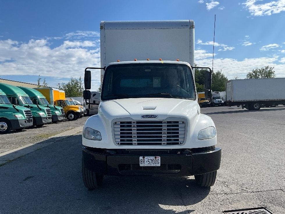 Medium Duty Box Truck-Light and Medium Duty Trucks-Freightliner-2020-M2-Ottawa-ON-234,199\n\t\tkm-$ 68,000 - Image 2