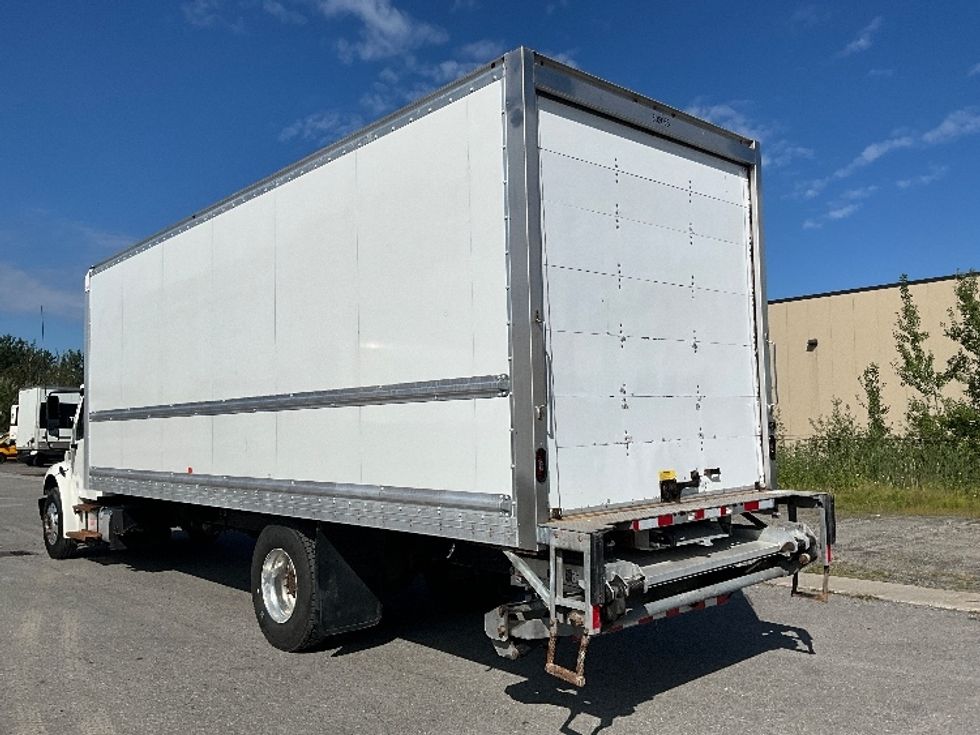 Medium Duty Box Truck-Light and Medium Duty Trucks-Freightliner-2020-M2-Ottawa-ON-234,199\n\t\tkm-$ 68,000 - Image 6