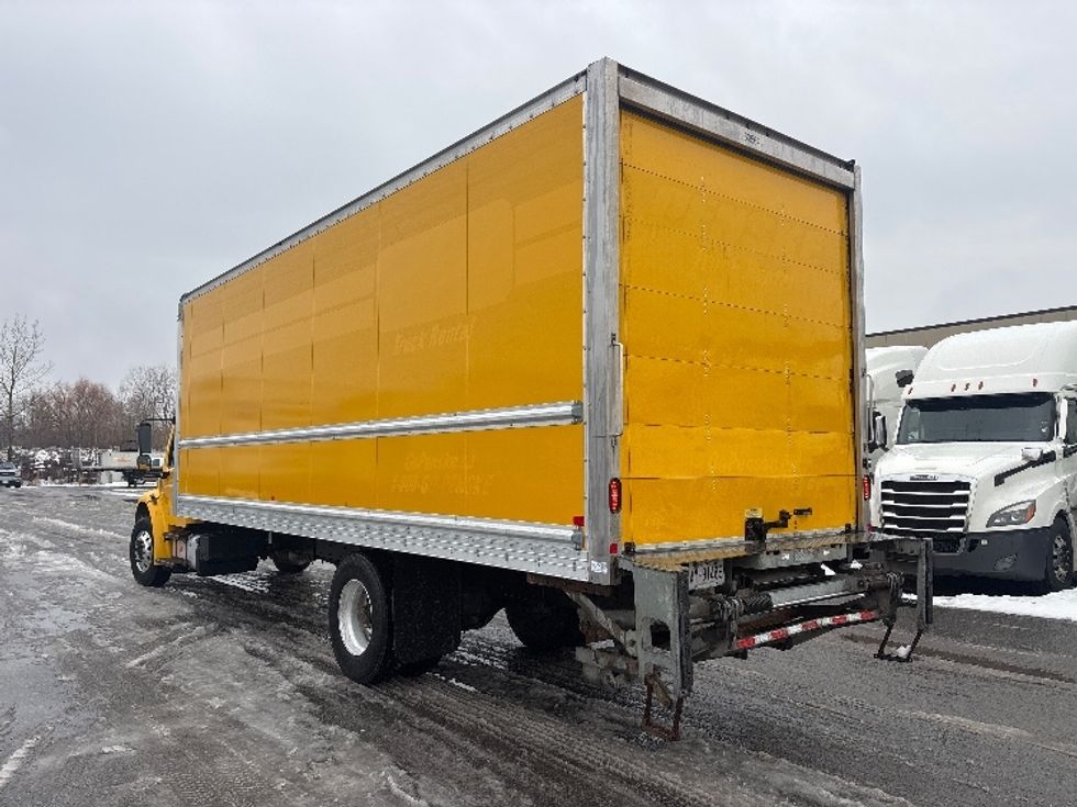 Medium Duty Box Truck-Light and Medium Duty Trucks-Freightliner-2020-M2-Ottawa-ON-234,890\n\t\tkm-$ 72,500 - Image 6