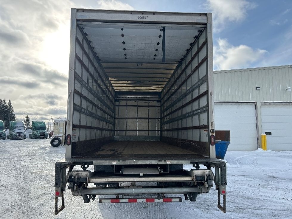 Medium Duty Box Truck-Light and Medium Duty Trucks-Freightliner-2020-M2-Ottawa-ON-258,032\n\t\tkm-$ 73,750 - Image 8