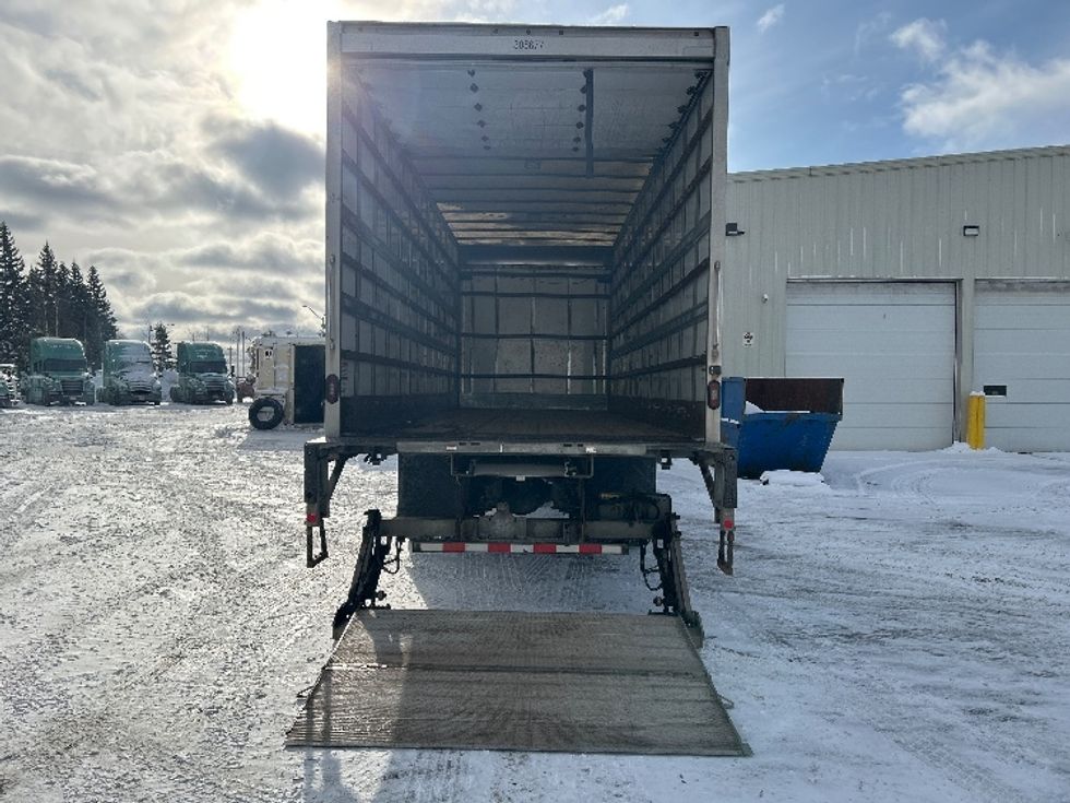 Medium Duty Box Truck-Light and Medium Duty Trucks-Freightliner-2020-M2-Ottawa-ON-258,032\n\t\tkm-$ 73,750 - Image 9