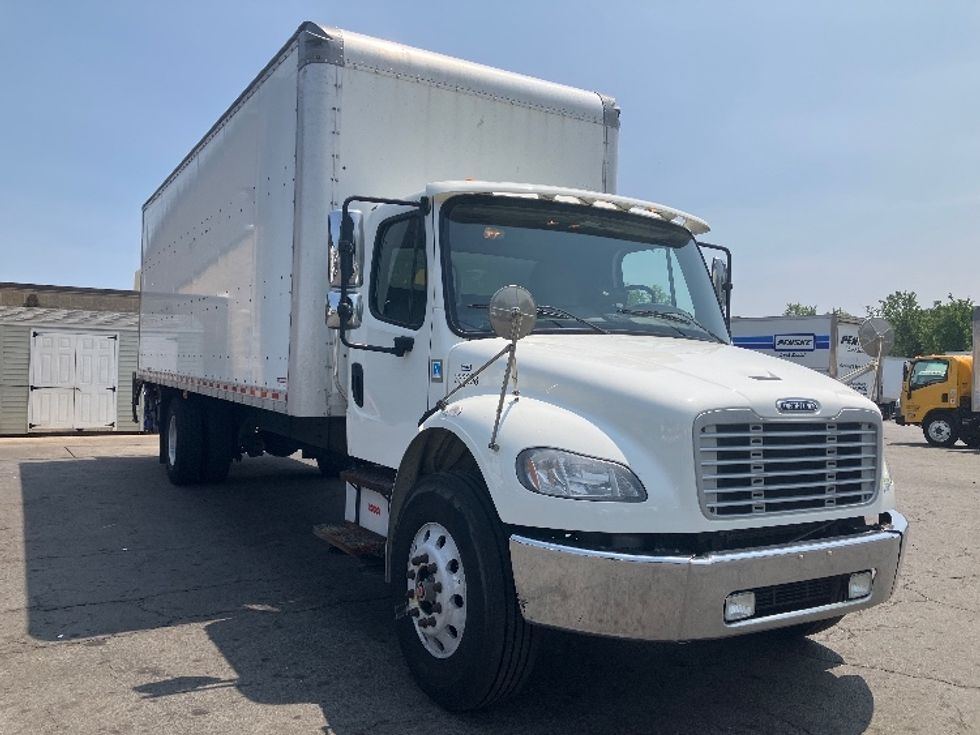 Medium Duty Box Truck-Light and Medium Duty Trucks-Freightliner-2020-M2-Parsippany-NJ-230,327\n\t\tmiles-$ 40,000 - Image 1
