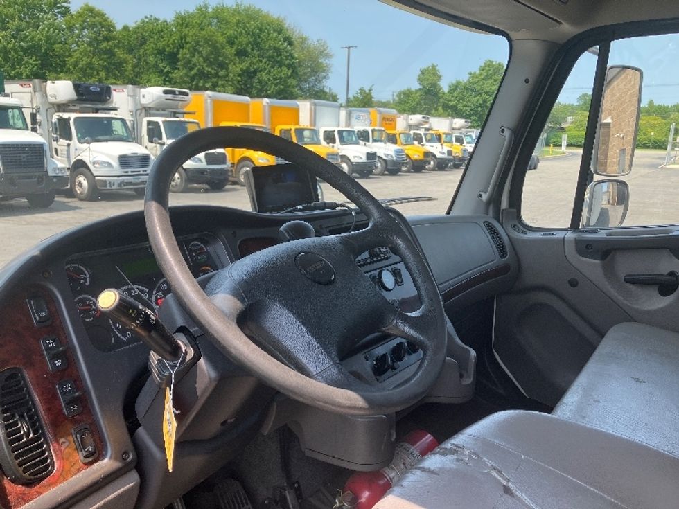 Medium Duty Box Truck-Light and Medium Duty Trucks-Freightliner-2020-M2-Parsippany-NJ-230,327\n\t\tmiles-$ 40,000 - Image 16