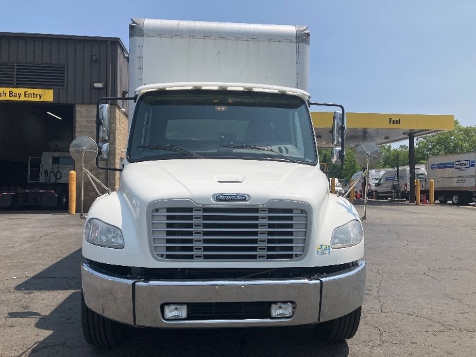 Medium Duty Box Truck-Light and Medium Duty Trucks-Freightliner-2020-M2-Parsippany-NJ-230,327\n\t\tmiles-$ 40,000 - Image 2
