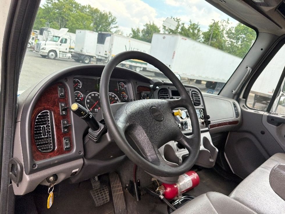 Medium Duty Box Truck-Light and Medium Duty Trucks-Freightliner-2020-M2-Parsippany-NJ-346,021\n\t\tmiles-$ 24,250 - Image 17