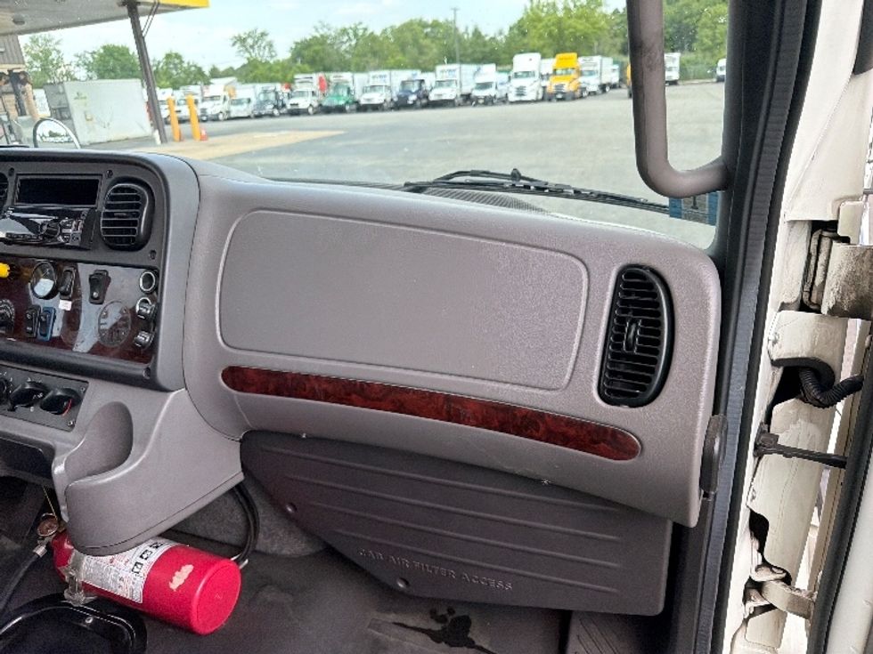 Medium Duty Box Truck-Light and Medium Duty Trucks-Freightliner-2020-M2-Parsippany-NJ-346,021\n\t\tmiles-$ 24,250 - Image 21