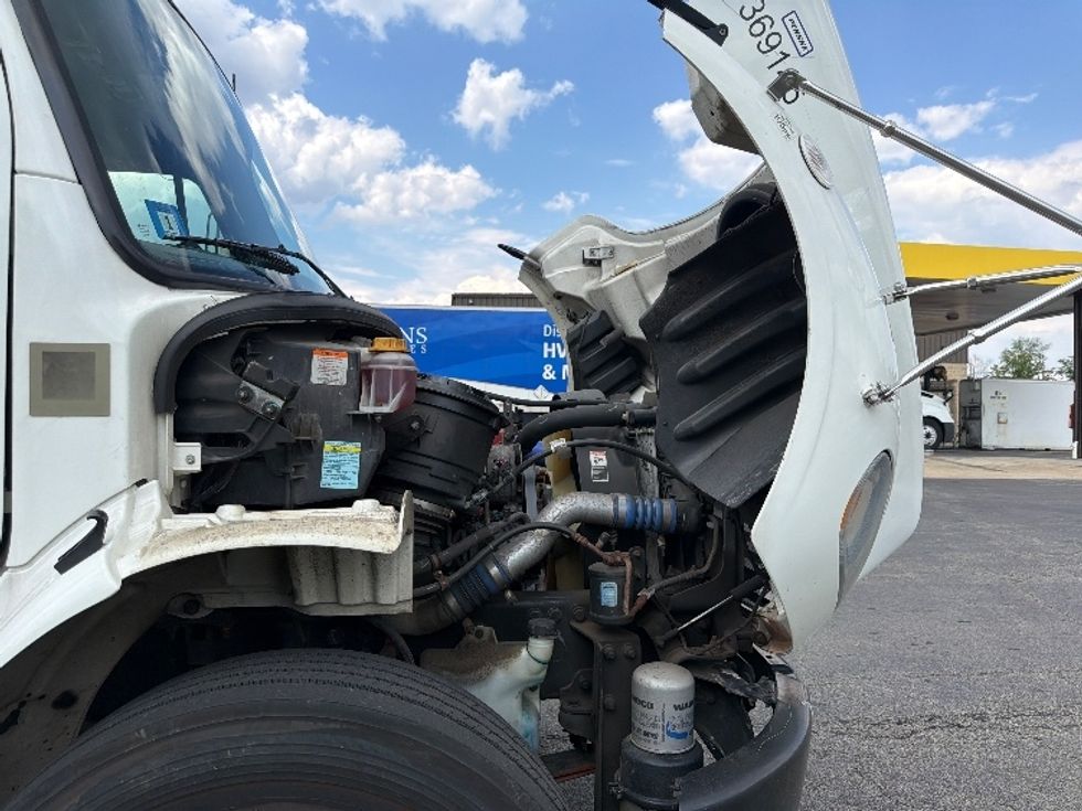 Medium Duty Box Truck-Light and Medium Duty Trucks-Freightliner-2020-M2-Parsippany-NJ-346,021\n\t\tmiles-$ 24,250 - Image 23