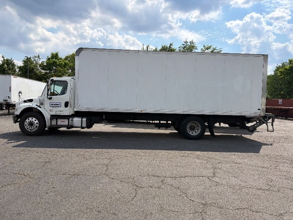 Medium Duty Box Truck-Light and Medium Duty Trucks-Freightliner-2020-M2-Parsippany-NJ-346,021\n\t\tmiles-$ 24,250 - Image 4