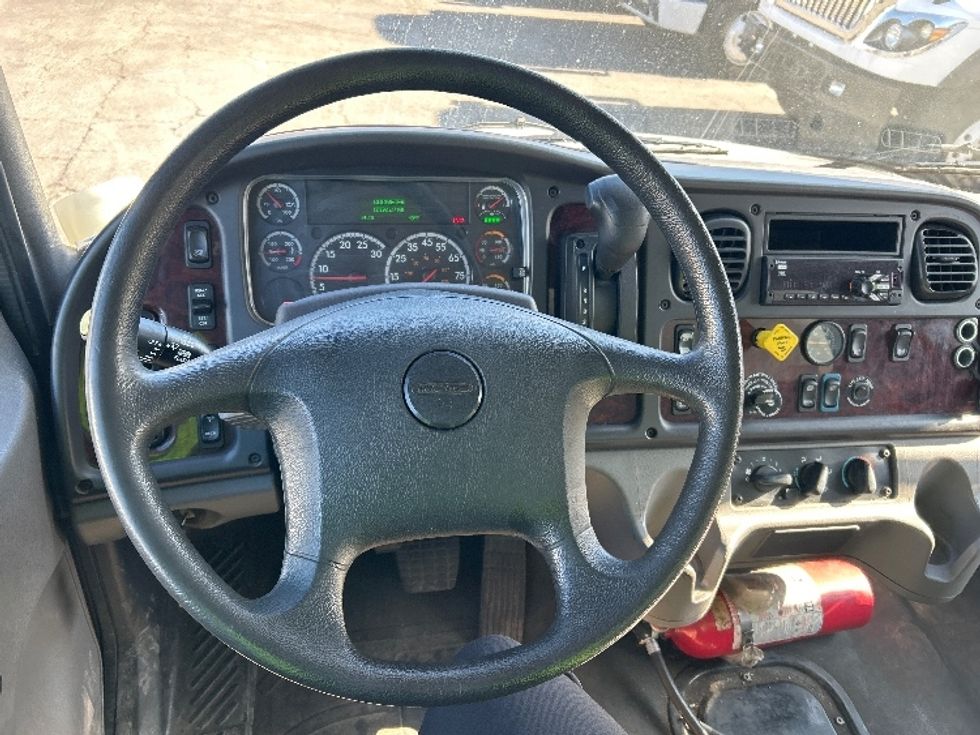 Medium Duty Box Truck-Light and Medium Duty Trucks-Freightliner-2020-M2-Parsippany-NJ-65,692\n\t\tmiles-$ 64,000 - Image 17